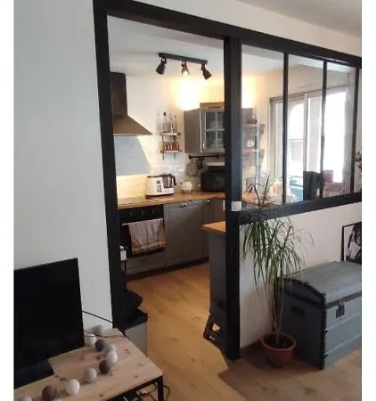 T2 Avec Parking Et Balcon - 800 M Stadium Apartment